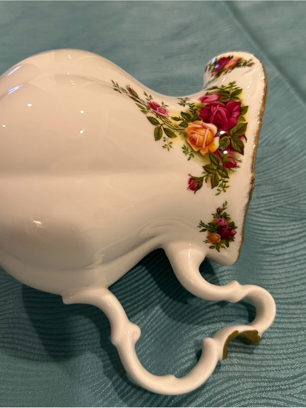 Vintage Royal Albert Old Country Roses Large Pitcher Jug Bone China England 7”